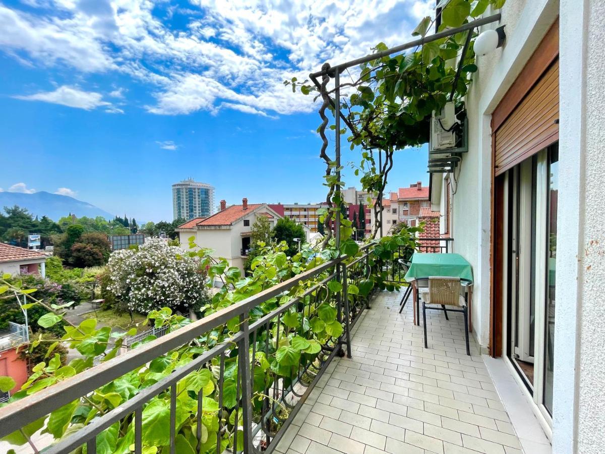 Garden House Budva Extérieur photo